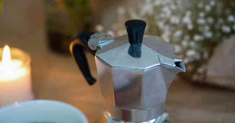 The seasoning process for a Moka pot is very quick and easy.